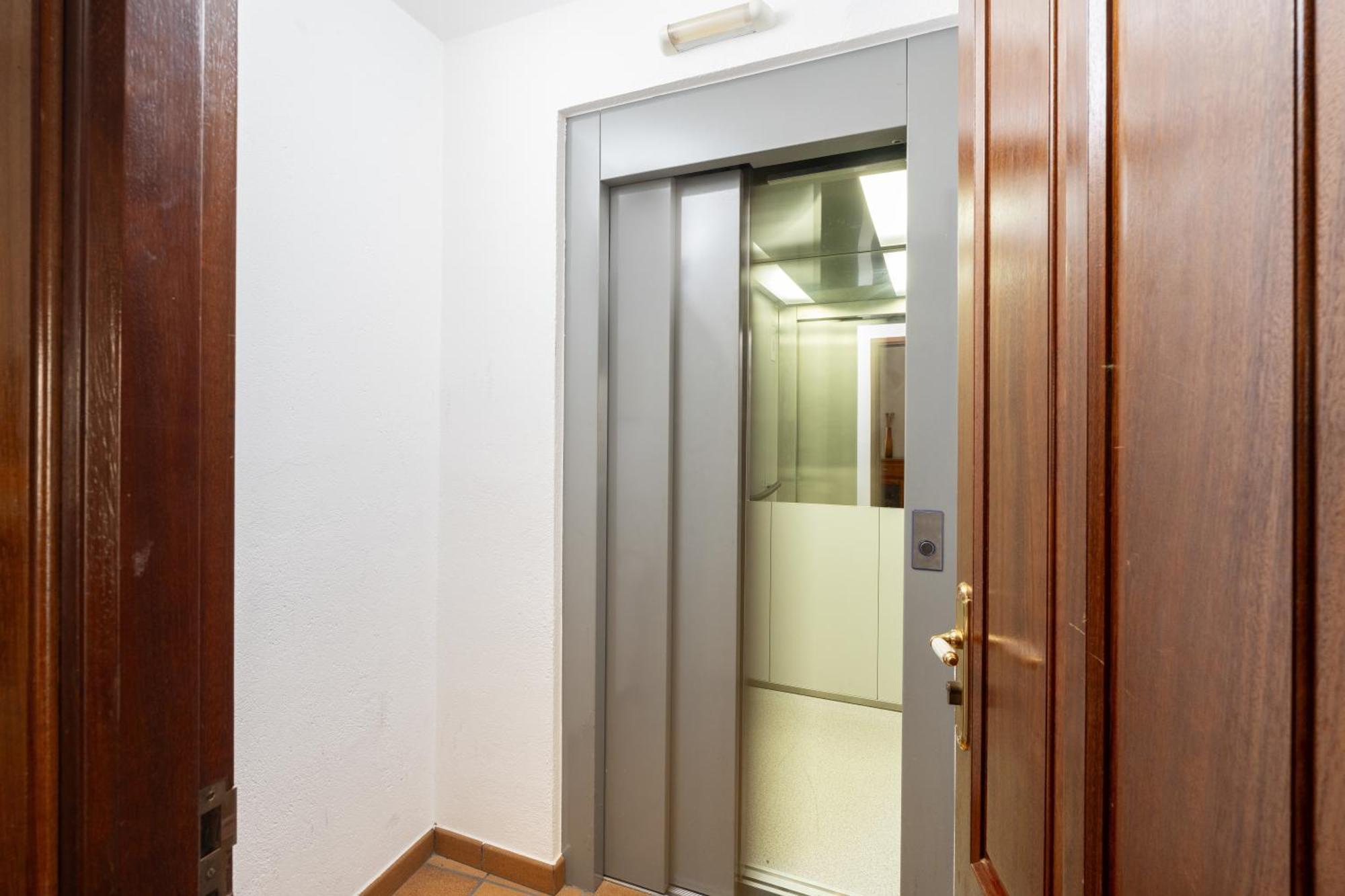 Apartamento Francesc Samso ジローナ エクステリア 写真